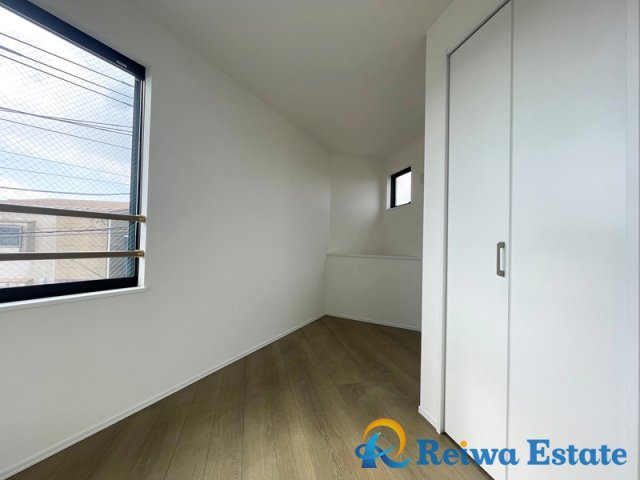 新築戸建　茅ヶ崎市出口町の洋室