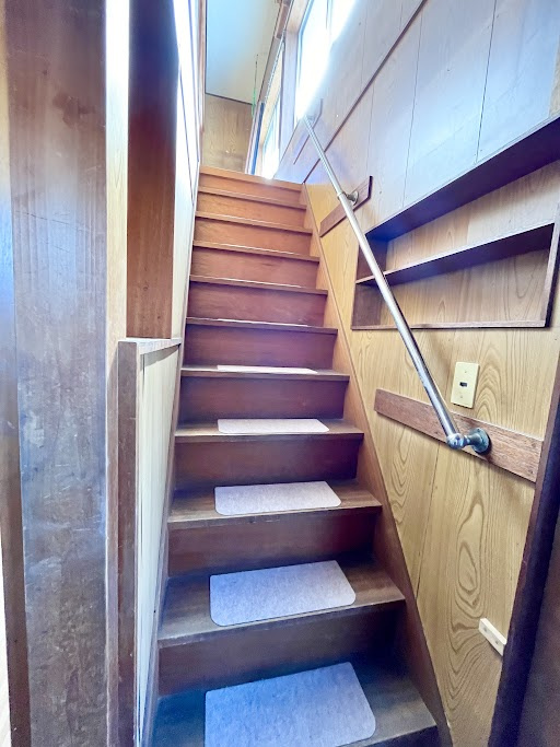 売中古戸建　掛川市大池のその他|手すりもついています。