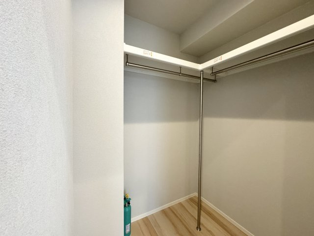 ライオンズステージ麻布の収納|洋室2