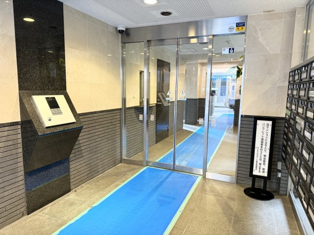 ライオンズステージ麻布のエントランス