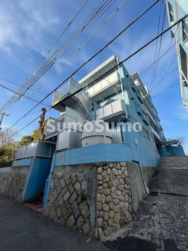 神戸市中央区中山手通７丁目の賃貸マンションの外観