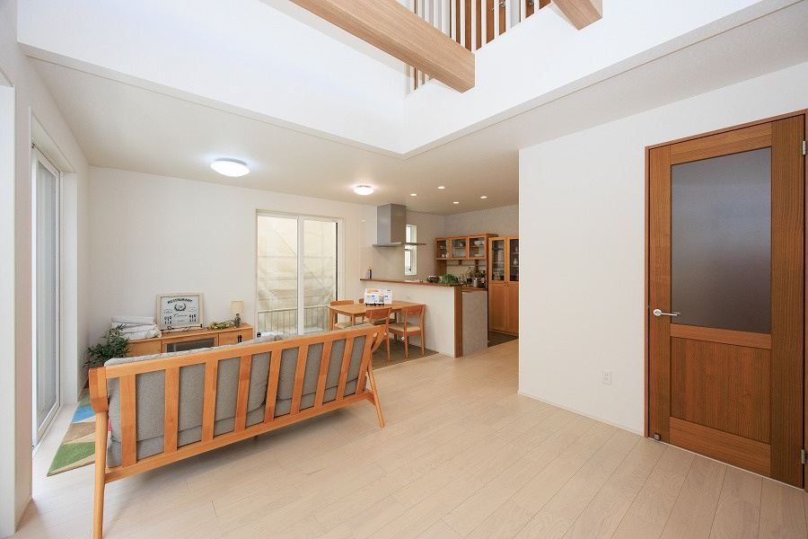 ｔｈｅ　ｐａｒｋ　門司区大里戸ノ上３丁目の居間・リビング