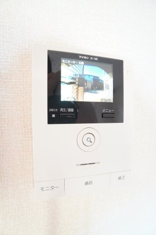 【セキュリティ】 | ヴァンベール | ※同物件・反転タイプの写真です。