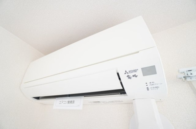 【設備】 | ヴァンベール | ※同物件・反転タイプの写真です。エアコン全室完備！