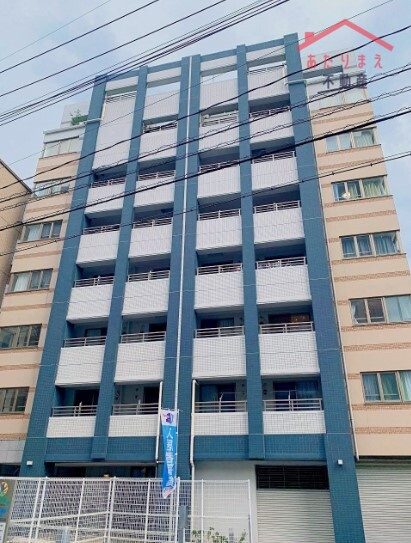 シャルマン天神南の外観