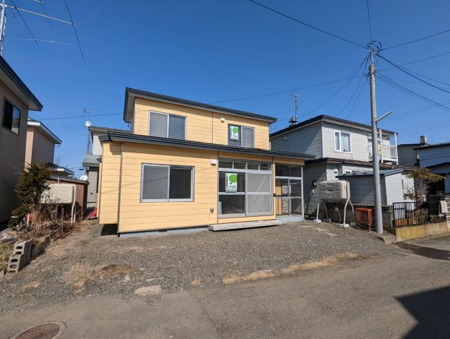 緑ヶ岡2-32借家の外観