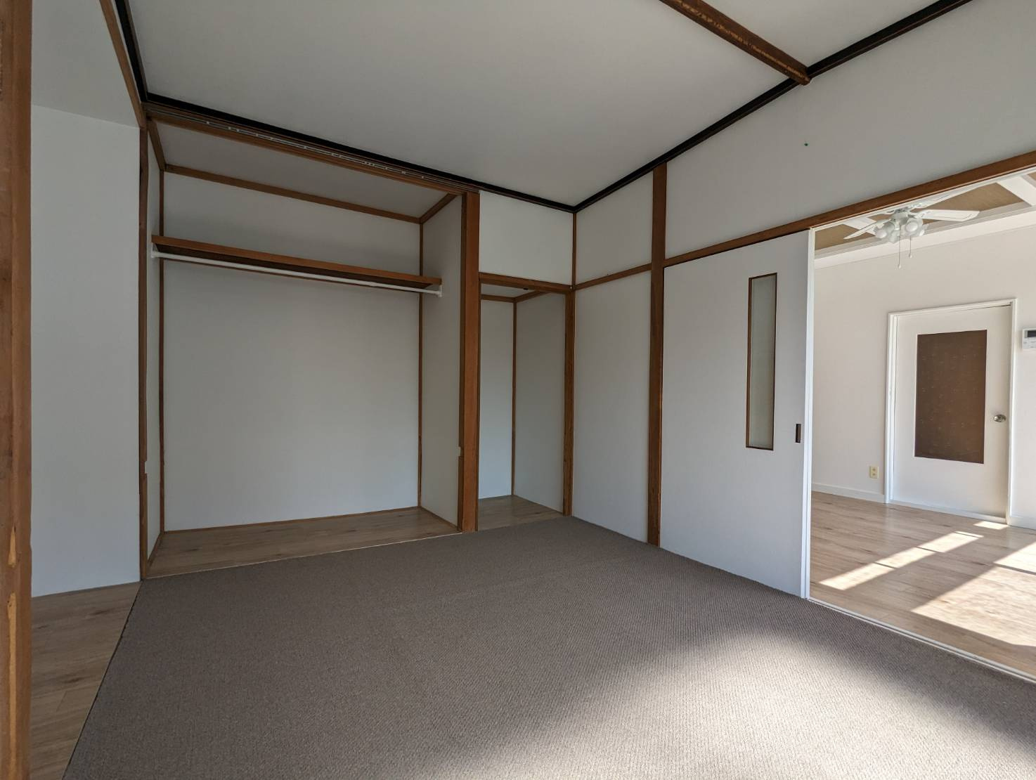 緑ヶ岡2-32借家の内装