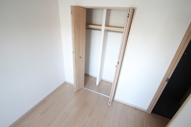 リーベ上東雲の収納|たっぷりとした収納スペースです