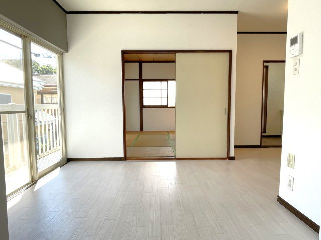 Mハイツの居間・リビング