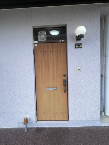 コーポアオキの玄関