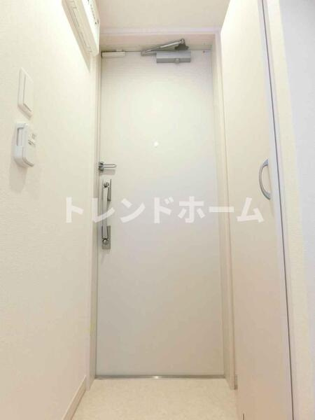 リブリ・エイチワイエスの玄関|選べる家電プランあり！！