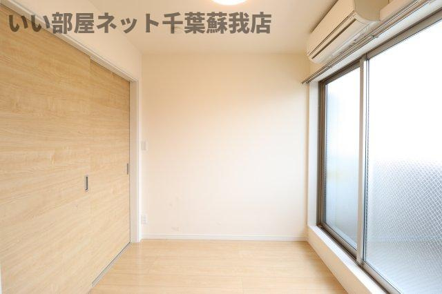 AJ蘇我Ⅱ の洋室|明るい洋室です