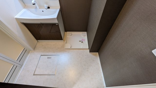 【洗面所】