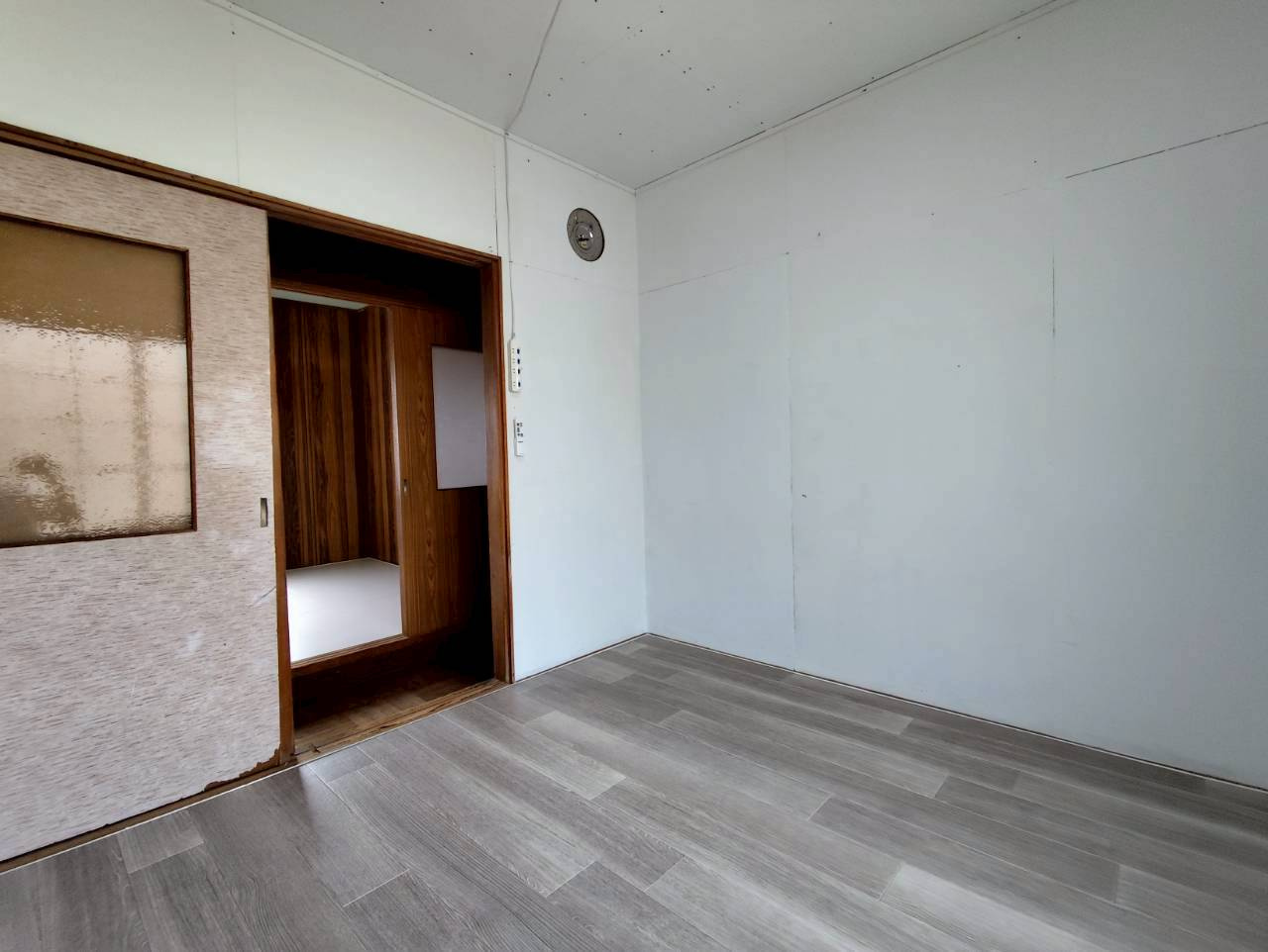 釧路市鳥取大通８丁目のアパート