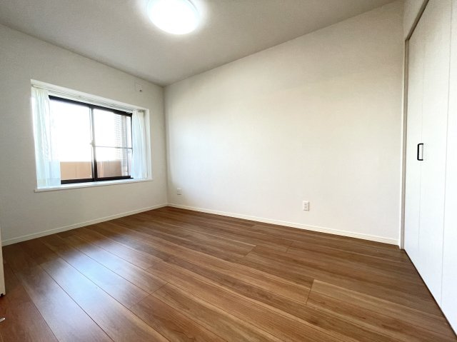 【洋室】 | クレアガーデン高須A棟