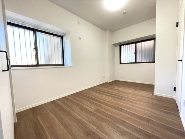 【洋室】 | クレアガーデン高須A棟