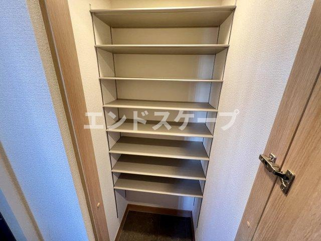クレシェンテＨＲの収納|高崎、前橋、伊勢崎エリアのお部屋探しはエンドスケープまで！お客様の理想お聞かせ下さい♪