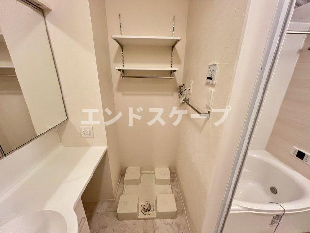 クレシェンテＨＲの玄関|高崎、前橋、伊勢崎エリアのお部屋探しはエンドスケープまで！お客様の理想お聞かせ下さい♪