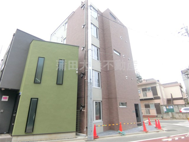 Ludens京急蒲田MAXIVの外観