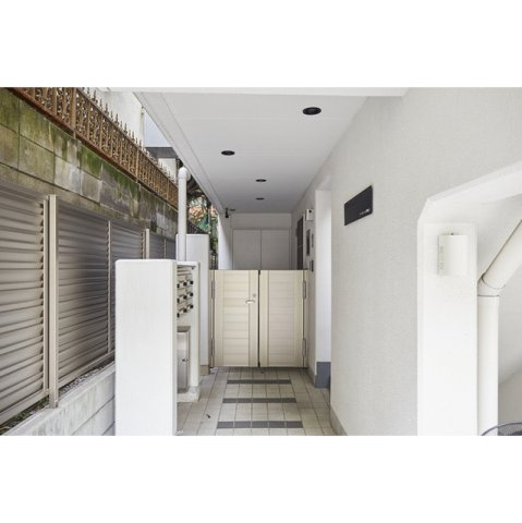 【エントランス】