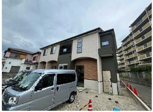 大津市松山町　店舗事務所の外観