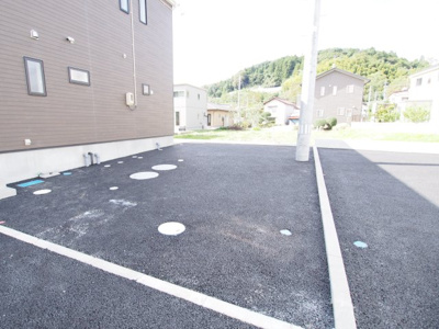 【駐車場】 | Cradle garden　二本松市杉田町第５　３号棟