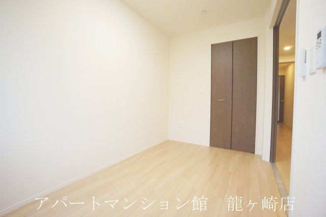 コロアイの洋室