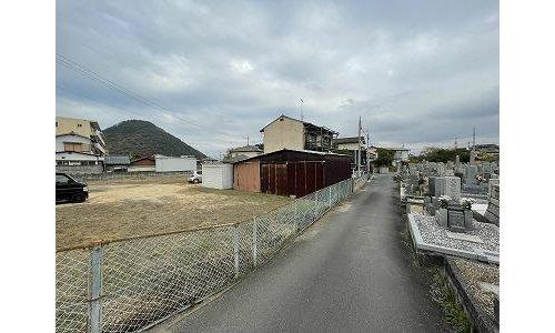 紙町　土地の前面道路含む現地写真