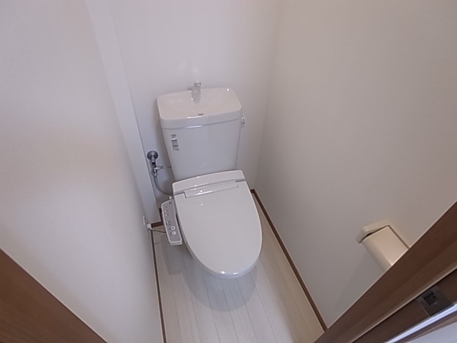 神戸市中央区北野町４丁目の賃貸マンションのトイレ|ウォシュレット付