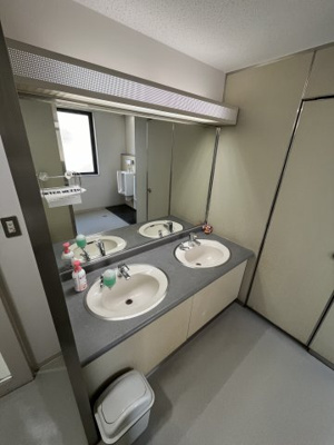 【洗面所】 | タイムズビル | タイムズビル　共同トイレ内洗面台