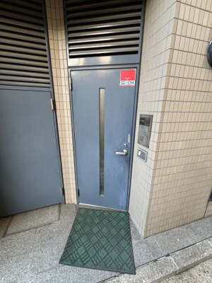 【玄関】 | タイムズビル | タイムズビル　裏口