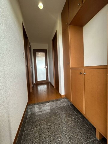 【玄関】 | ルミエールガーデンⅠ番館