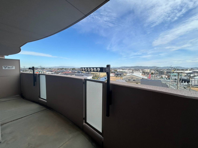 【バルコニー】 | ルミエールガーデンⅠ番館