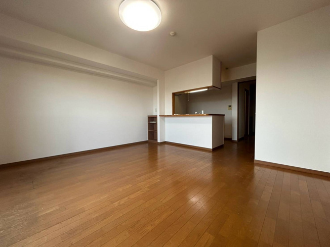 【居間・リビング】 | ルミエールガーデンⅠ番館