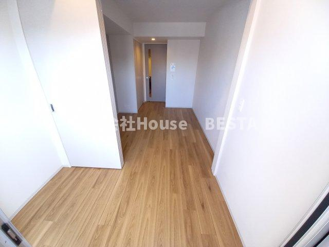 神戸元町Noahの洋室