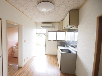 【居間・リビング】 | グリーンコート佐原 | ＊103号室同間取りのイメージ画像です。