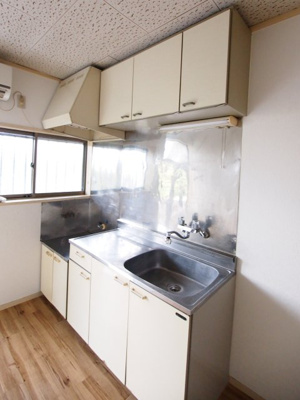 【キッチン】 | グリーンコート佐原 | ＊103号室同間取りのイメージ画像です。