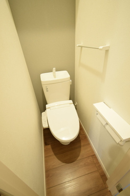 【トイレ】 | ＫＯＫＯＰＥＬＬＩ花田