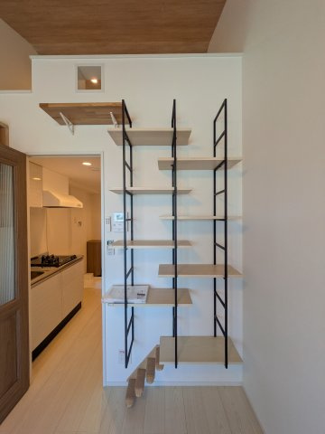 アザーレ・プラネ日吉の居間・リビング