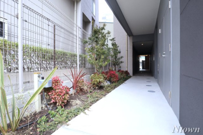 【ロビー】 | La’a Kea徳川(ラアケア徳川) | ゆとりのあるロビーです