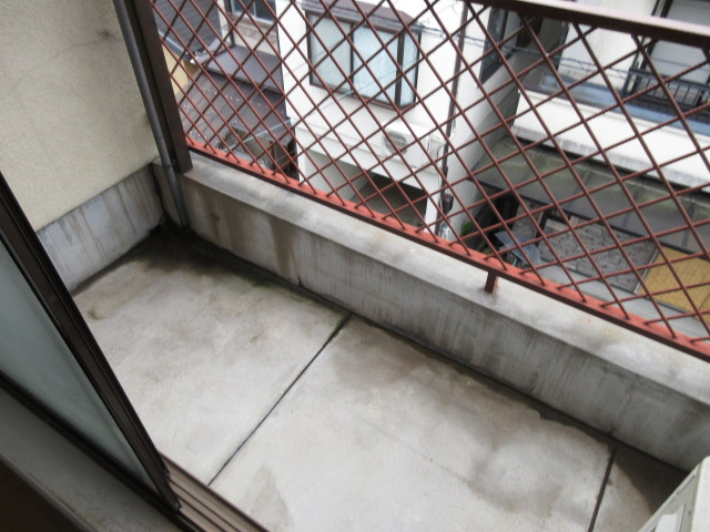 淀の原町戸建のバルコニー
