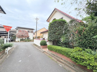 【前面道路含む現地写真】