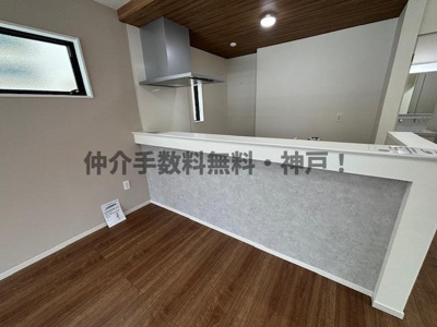 【キッチン】 | 神戸市西区美賀多台5丁目　新築戸建2号棟　仲介手数料無料！ | キッチンです