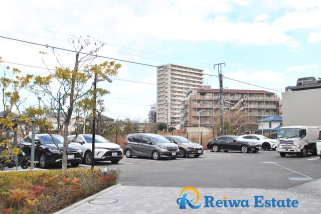 ルネ湘南茅ヶ崎の駐車場