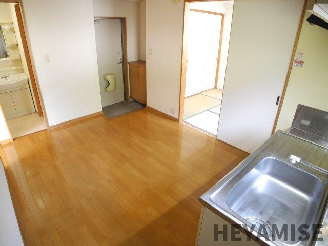 アミティⅠの居間・リビング|※同間取りの別の階のお部屋の画像です※