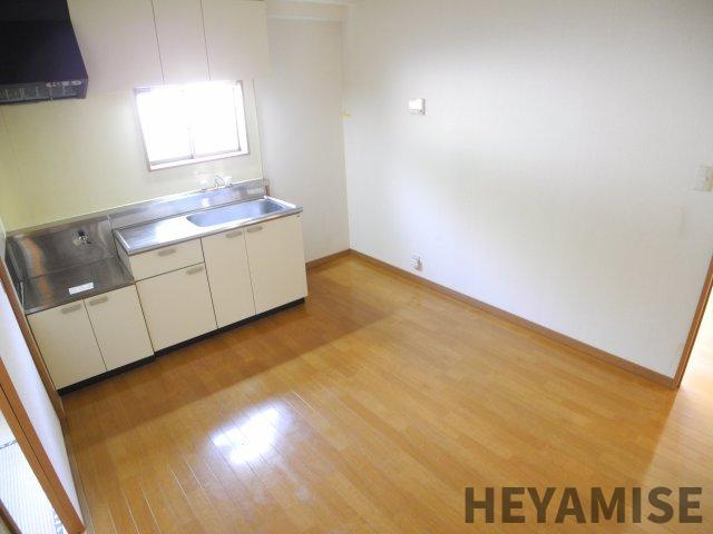 アミティⅠのキッチン|※同間取りの別の階のお部屋の画像です※