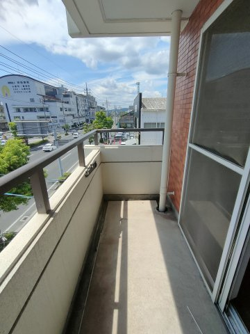 【バルコニー】ローレル富町