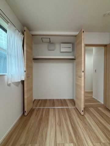 吉川市　新栄1丁目　中古戸建　全1棟の収納|大きなスペースがあり、収納には困りません