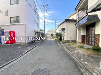 【前面道路含む現地写真】