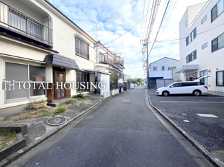 【前面道路含む現地写真】